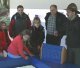 Besuchergruppe mit Ranger im Nationalpark-Tor Rurberg