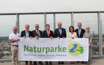 Die Projektpartner aus den vier Naturparken im Rheinland präsentieren die Veranstaltungsreihe &quot;Naturpark24&quot; <span class="copy">&copy; Naturpark Nordeifel</span>