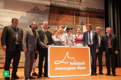 Feierlicher Festakt zur Gründung des Naturparks Ammergauer Alpen <span class="copy">&copy; Verband Deutscher Naturparke</span>