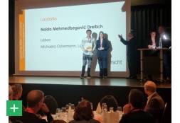 Frau Mehmedbegovic-Dreilich bei der Lesung der Laudation zum 1. Preis &quot;Innovatives Schülerforschungszentrum&quot; <span class="copy">&copy; SFZ Prümer Land</span>