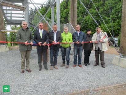 v.l.: G. Schumacher (Vorsitzender Naturpark Nordeifel), Landrat G. Rosenke, Bürgermeister R. Westerburg, A. Schmitz (Gemeinde Hellenthal), A. Sobotta (LEADER-Region Eifel), Pfarrer T. Tümmler E. Schmitz (Ingenieur) <span class="copy">&copy; Naturpark Nordeifel</span>